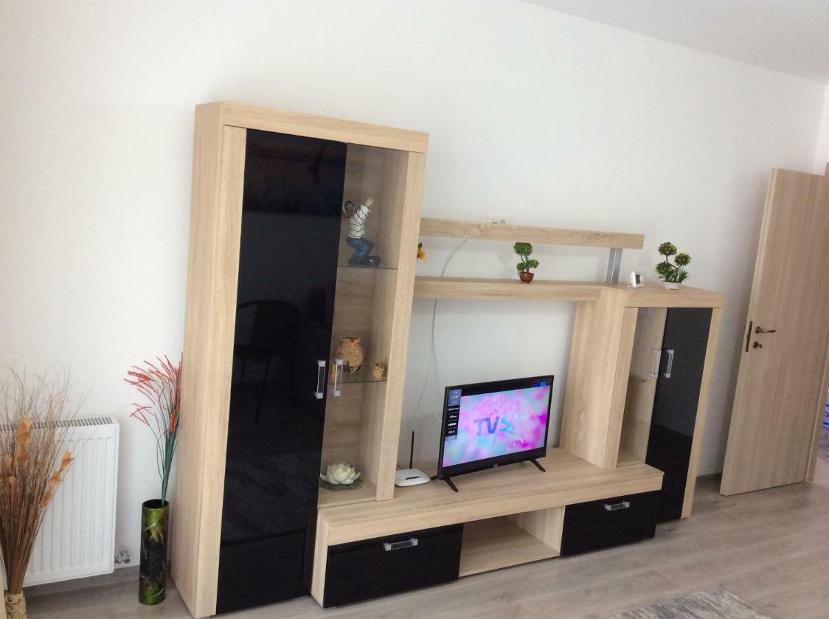 Bluewaves Apartment Mamaia Nord Năvodari Εξωτερικό φωτογραφία
