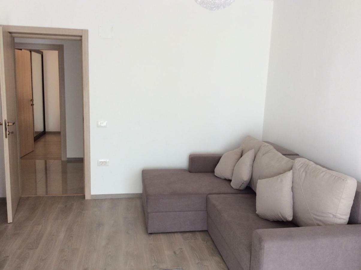 Bluewaves Apartment Mamaia Nord Năvodari Εξωτερικό φωτογραφία