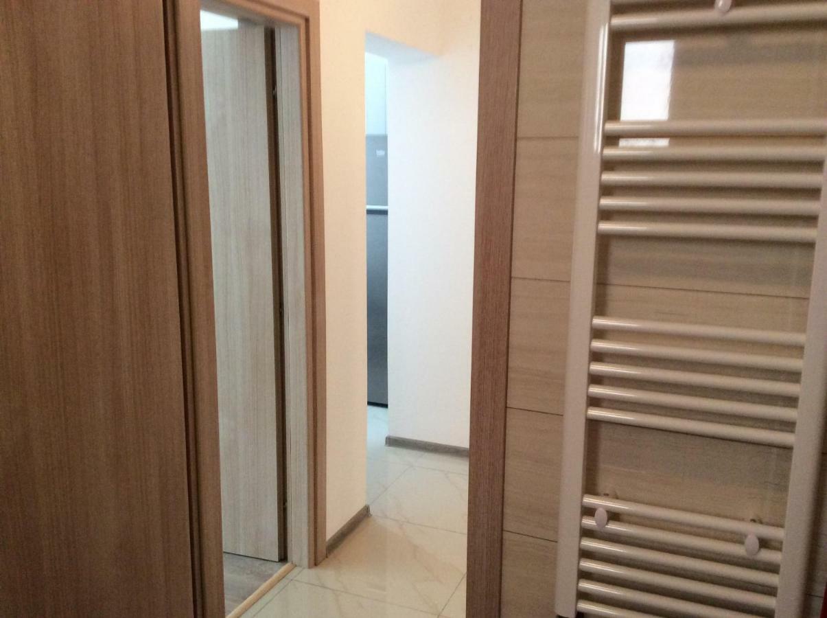 Bluewaves Apartment Mamaia Nord Năvodari Εξωτερικό φωτογραφία